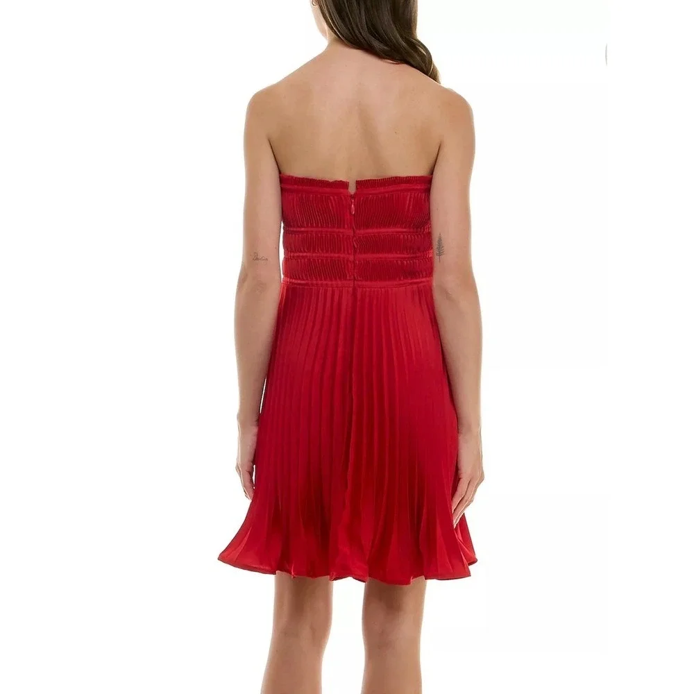 NWT Women's Taylor Strapless Sunburst Pleated Dress SZ 12 Red party - Picture 2 of 14
